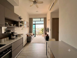J Gateway (D22), Condominium #606321151